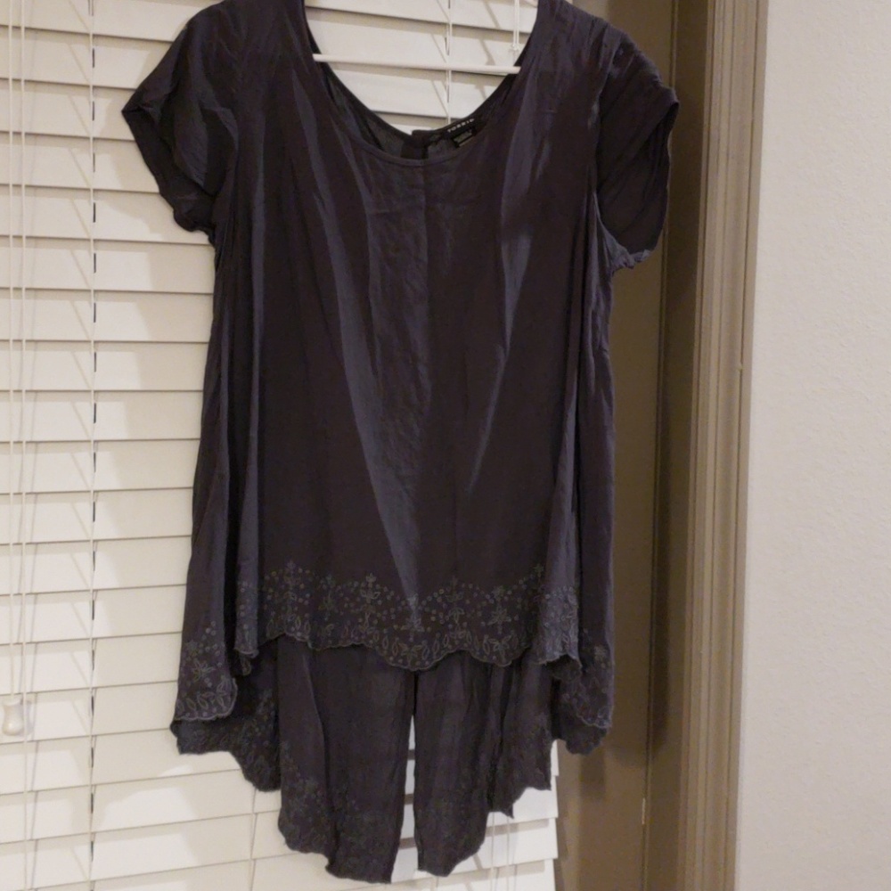 Torrid top 00